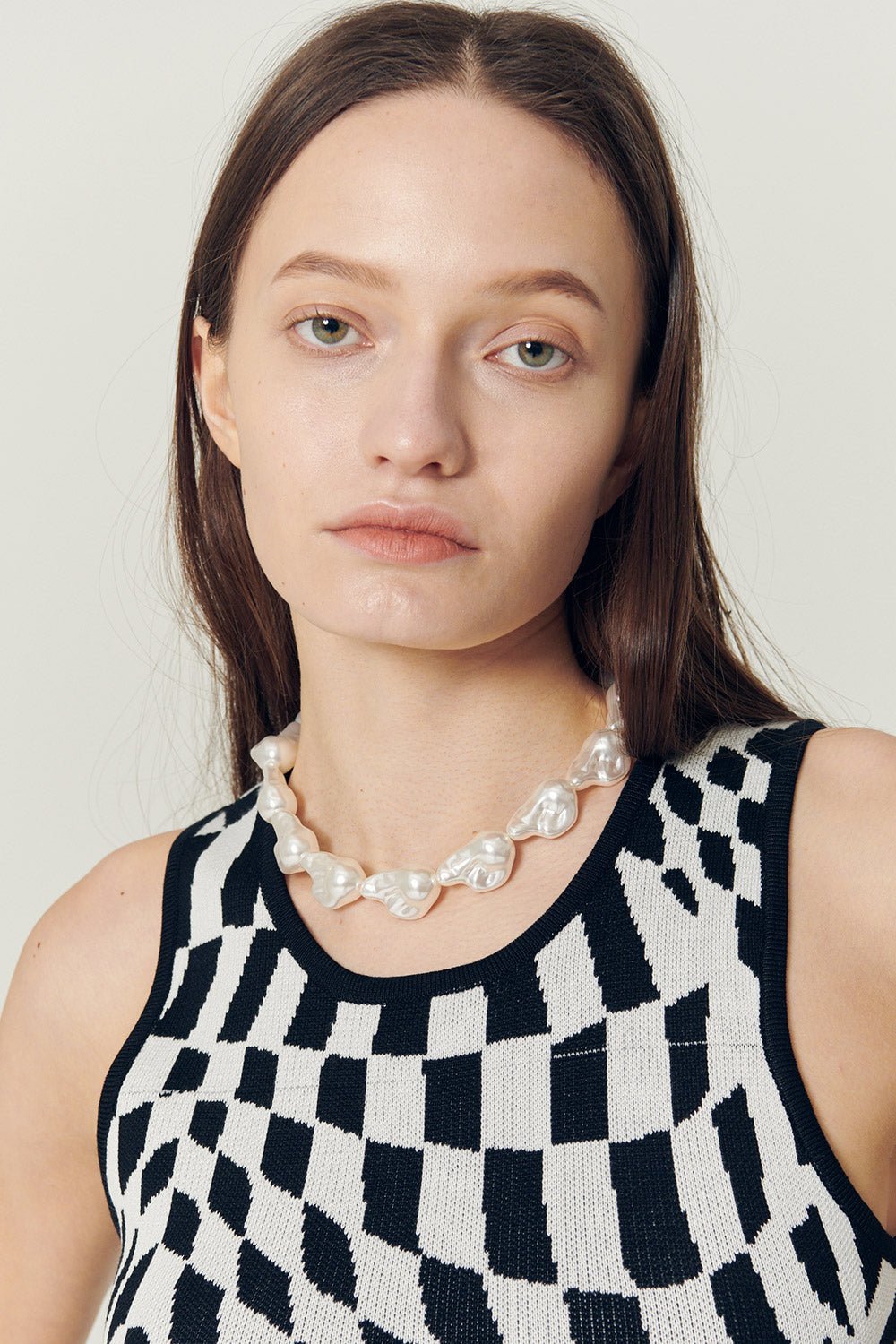 220318_1367.jpg Zelie Baroque Pearl Necklace - Image 1