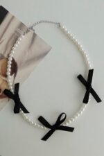Faux Pearl w/Ribbon Choker - Image 2