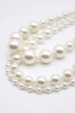 Layered Faux Pearl Necklace - Image 3