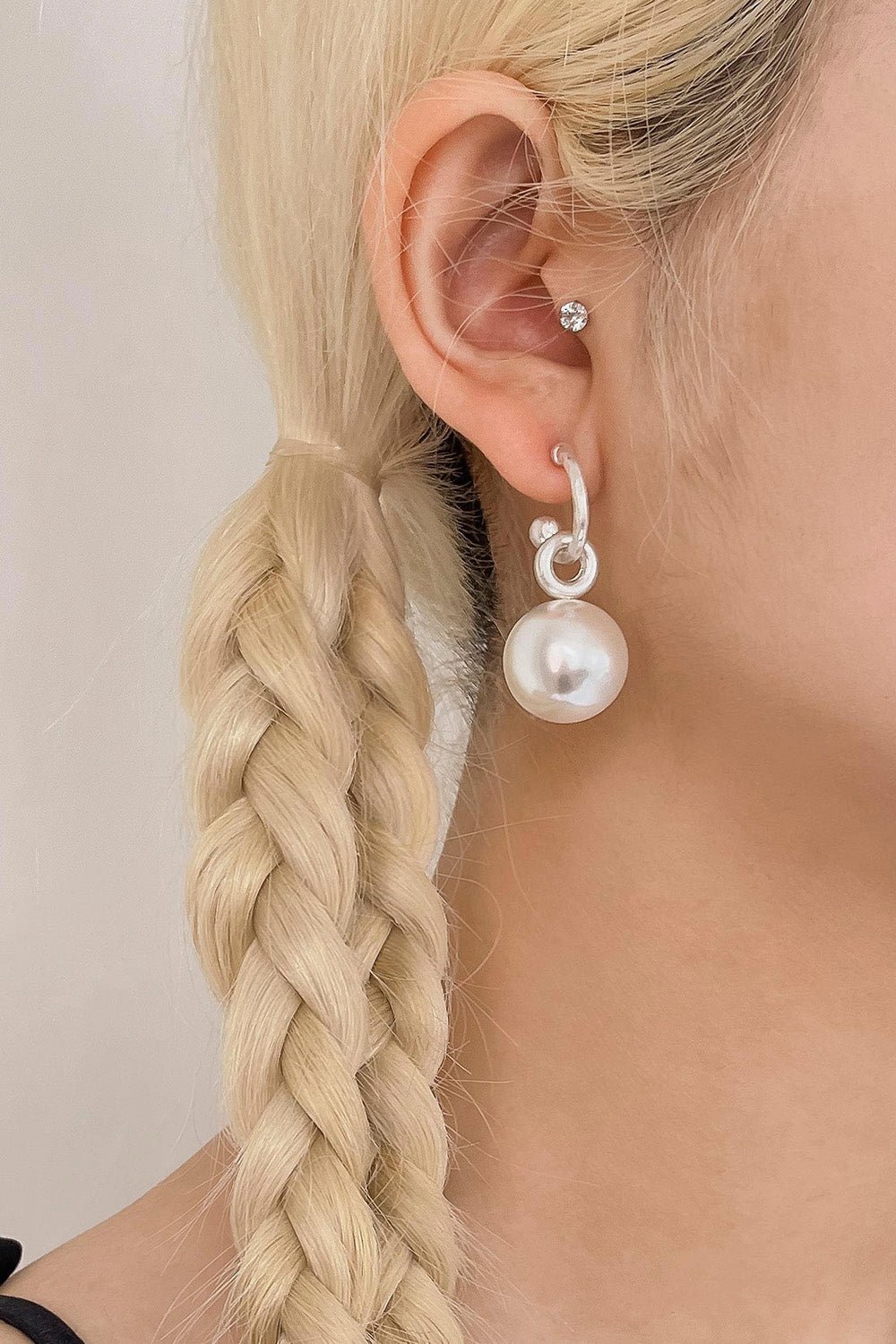 PearlRingeringEarrings_06.jpg Faux Pearl Ringering Earrings - Image 1